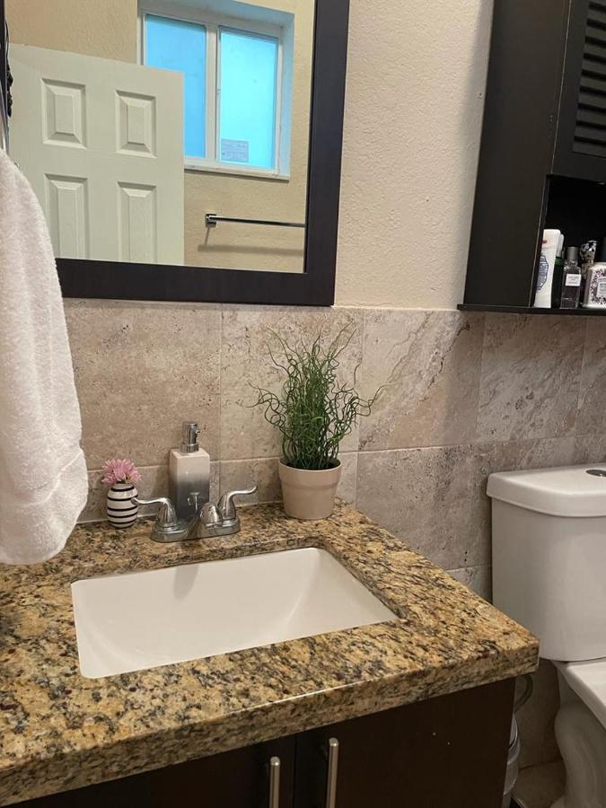 Brazilian Home Coral Gables Eksteriør billede
